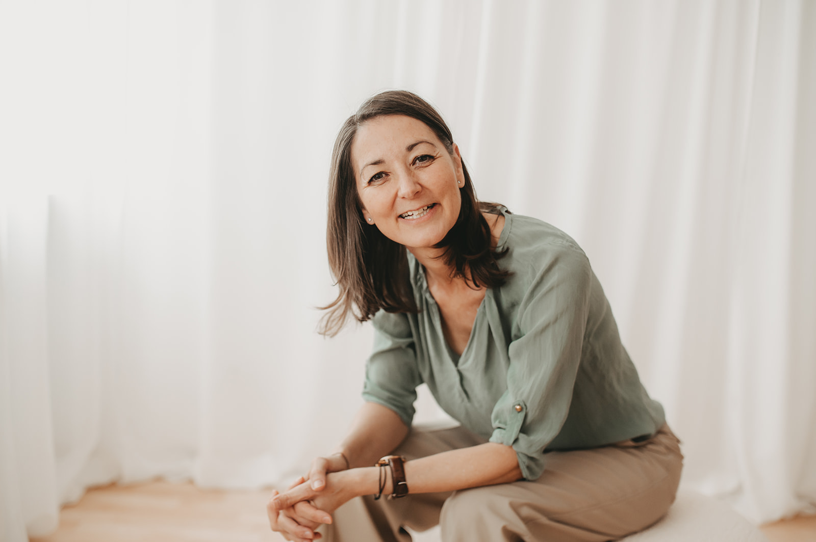 Business Brand Shooting, Selbstständig, Frauenportrait, Businessbilder, Salzburg, Portraitfotos, Human Design Business Salzburg